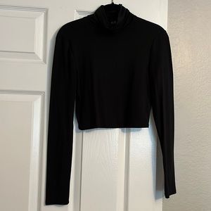 turtleneck crop top 👚👑